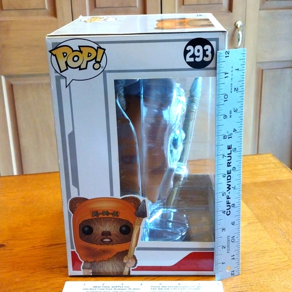 Large 10" Funko Pop WICKET W WARRICK #293 Star Wars Target Exclusive Bobble Head - Picture 4 of 9